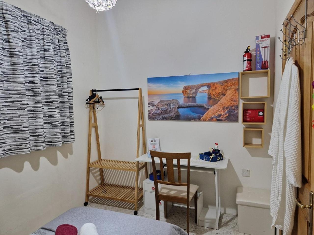 Saracini'S Homestay Attard Bagian luar foto