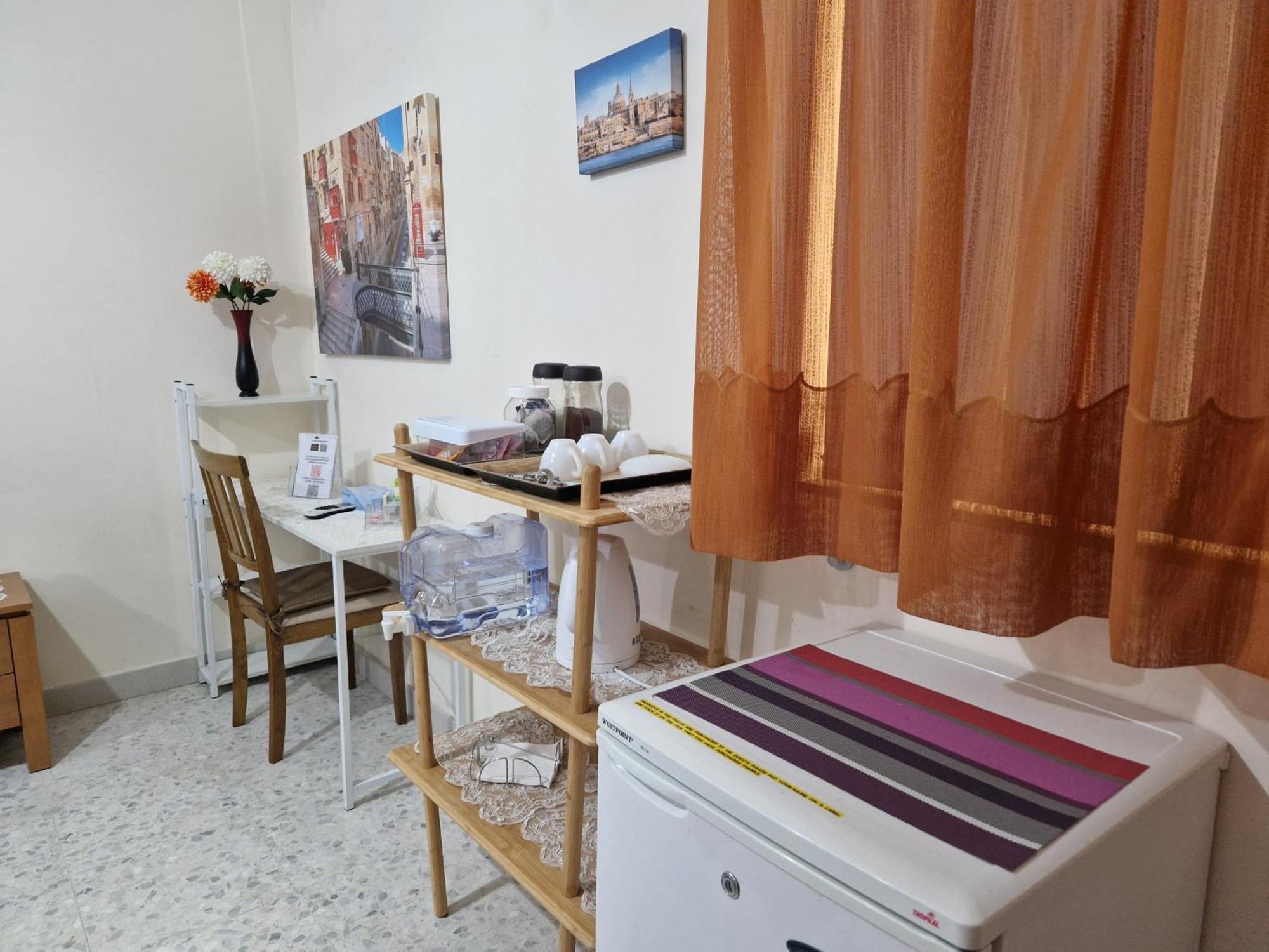 Saracini'S Homestay Attard Bagian luar foto