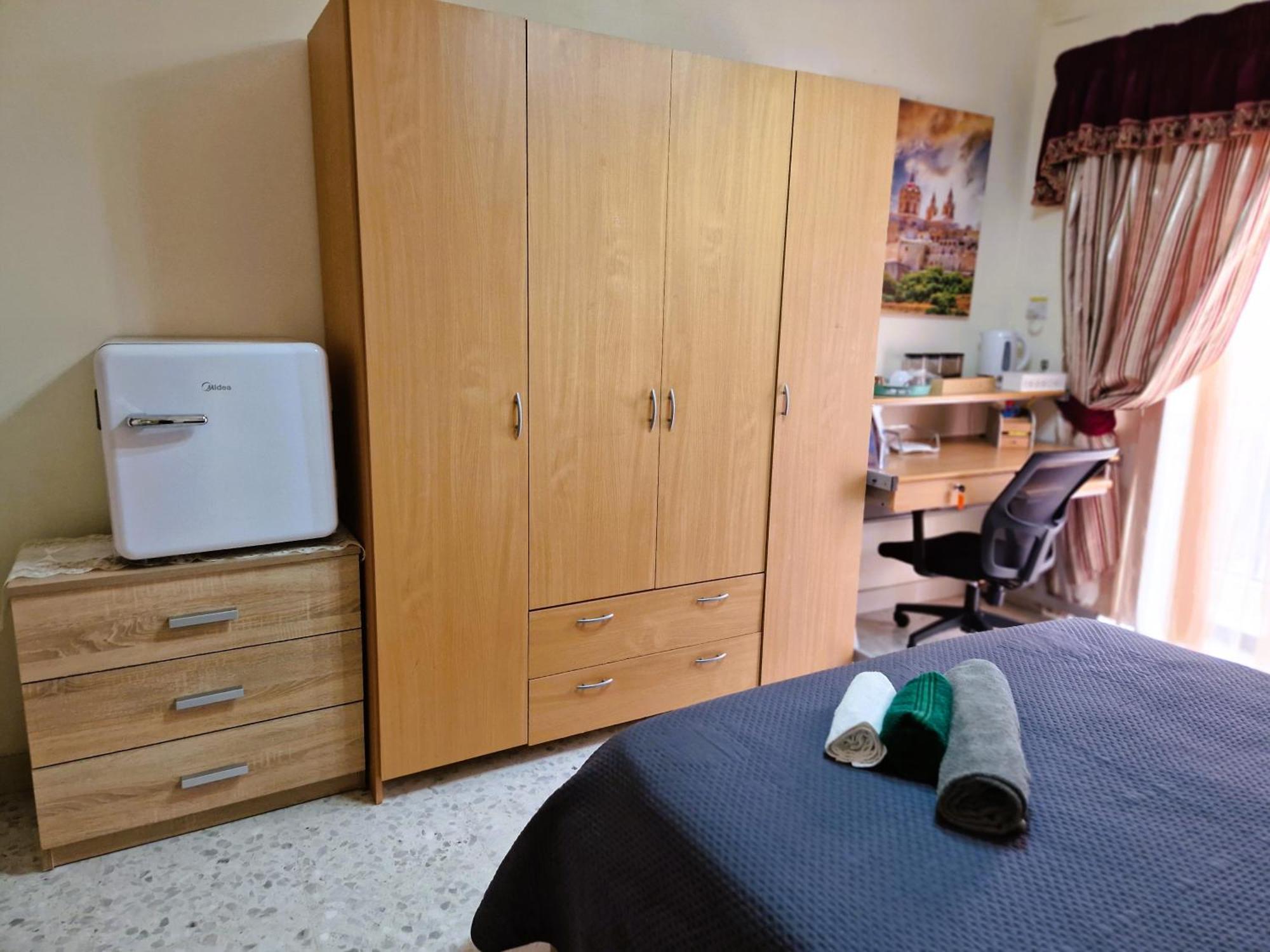 Saracini'S Homestay Attard Bagian luar foto